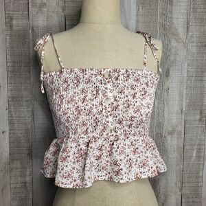 ❤️ Paper Crane Floaral Halter Crop Top. Very Strechy.